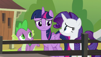 Twilight, Rarity, and Spike confused S6E10