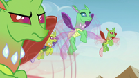 Changelings facing the maulwurf S7E17