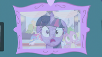 Twilight realizes something S5E12