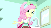 Fluttershy gesturing to her friends' pets SS7