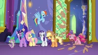 Pinkie Pie with confetti cannon in her mane S5E3