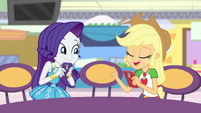 Applejack counting to three EGROF