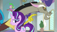 Discord taunting Starlight Glimmer S8E15