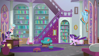 RD and Starlight burst into Twilight's office S8E25