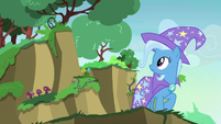 Trixie looking at the nearby cliff S7E17