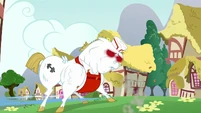 Trixie speeds away from Bulk Biceps S7E2.png (1.09 MB)