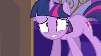 Why does Twilight look like she's going crazy.