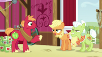 Applejack and Granny "can't plow a field with 'em" S6E23