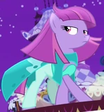 Glitter Spritz ID S7E9