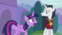 Twilight "reach out to all the kingdoms!" S8E1