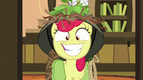 Apple Bloom grins wide with excitement S9E10