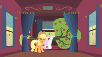 Applejack and Bloomberg S1E21