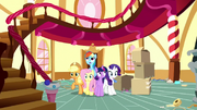 Main five see Pinkie's room is empty S8E18