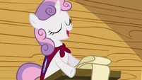 Sweetie Belle and a fellow Cutie Mark Crusaders S03E04