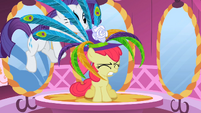 Rarity putting hat on Apple Bloom S2E06