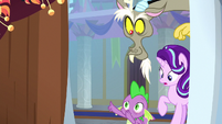 Spike gets puffy-eyed from sneeze tree S8E15