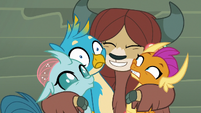 Yona hugging her new friends S8E2