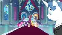 Fancy Pants sees Mane Six and Spike S9E13