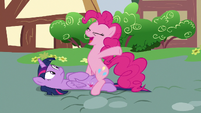 Pinkie Pie -my entries are hilarious!- S7E14