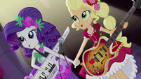 Rarity and Applejack singing hand-in-hand EG4