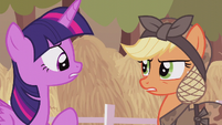 Applejack "bump your head on a crate of cider" S5E25