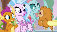 Fluttershy showing puckwudgie to her students S8E2