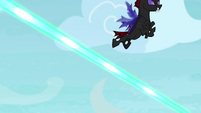 Pharynx swooping over Starlight's magic beams S7E17