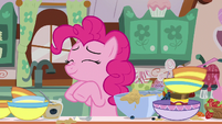 Pinkie Pie tittering excitedly S7E23