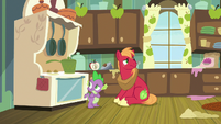 Spike and Big Mac waiting for Discord S8E10