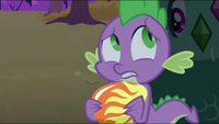 Spike looking behind S2E21