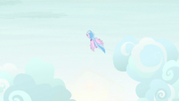 Silverstream following Rainbow's flight path S9E3