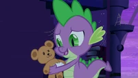 Spike holds the teddy bear S5E12