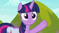 Twilight "I will do anything I can" S9E5.png (978 KB)