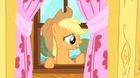 Applejack thinking of something to say S1E18