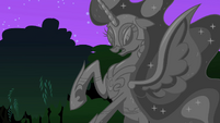 The statue of Nightmare Moon.