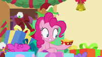 Pinkie looks at second crushed gift box MLPBGE