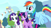 Rainbow 'My birth-iversary's already looking way cooler!' S4E12