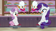 Rarity eating giant ice cream sundaes S7E6