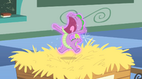 Spike yawning S1E23