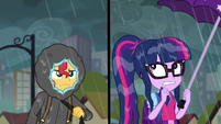 Sunset tightens her hoodie; Twilight looks scared SS6