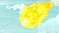 Giant fireball hurls out of the sky S8E24