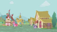Pinkie hopping after Rainbow Dash S1E05