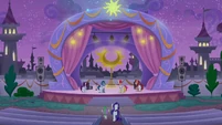 Rarity and Spike enter unicorn troupe area S9E17