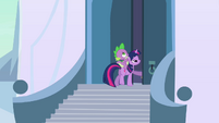 Twilight and Spike heading inside the castle S3E2