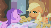 Amethyst Star gets a muffin S1E04
