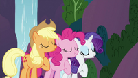 Applejack, Pinkie Pie and Rarity singing S3E2