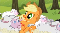 Applejack seems to be enjoyin' the job!