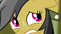 Daring Do sweating S4E04