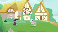 Ocellus appears in graduation gown S9E3
