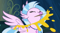 Silverstream splatting paint everywhere S9E3